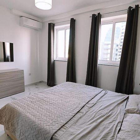 Bright 2 Bedroom Flat In Sliema! מראה חיצוני תמונה