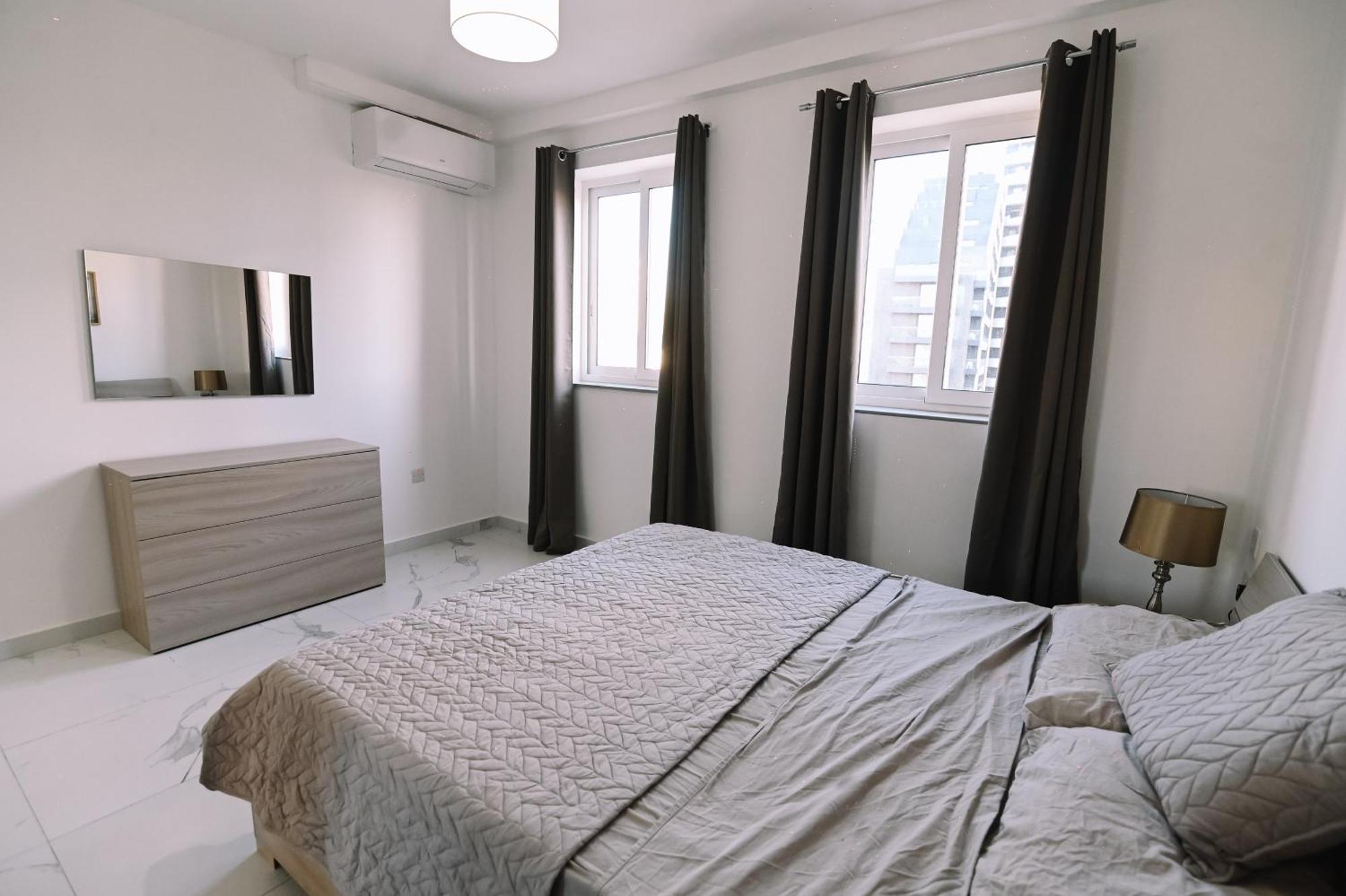 Bright 2 Bedroom Flat In Sliema! מראה חיצוני תמונה
