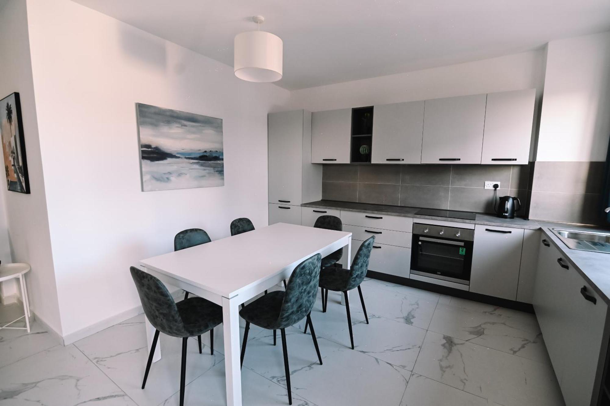 Bright 2 Bedroom Flat In Sliema! מראה חיצוני תמונה
