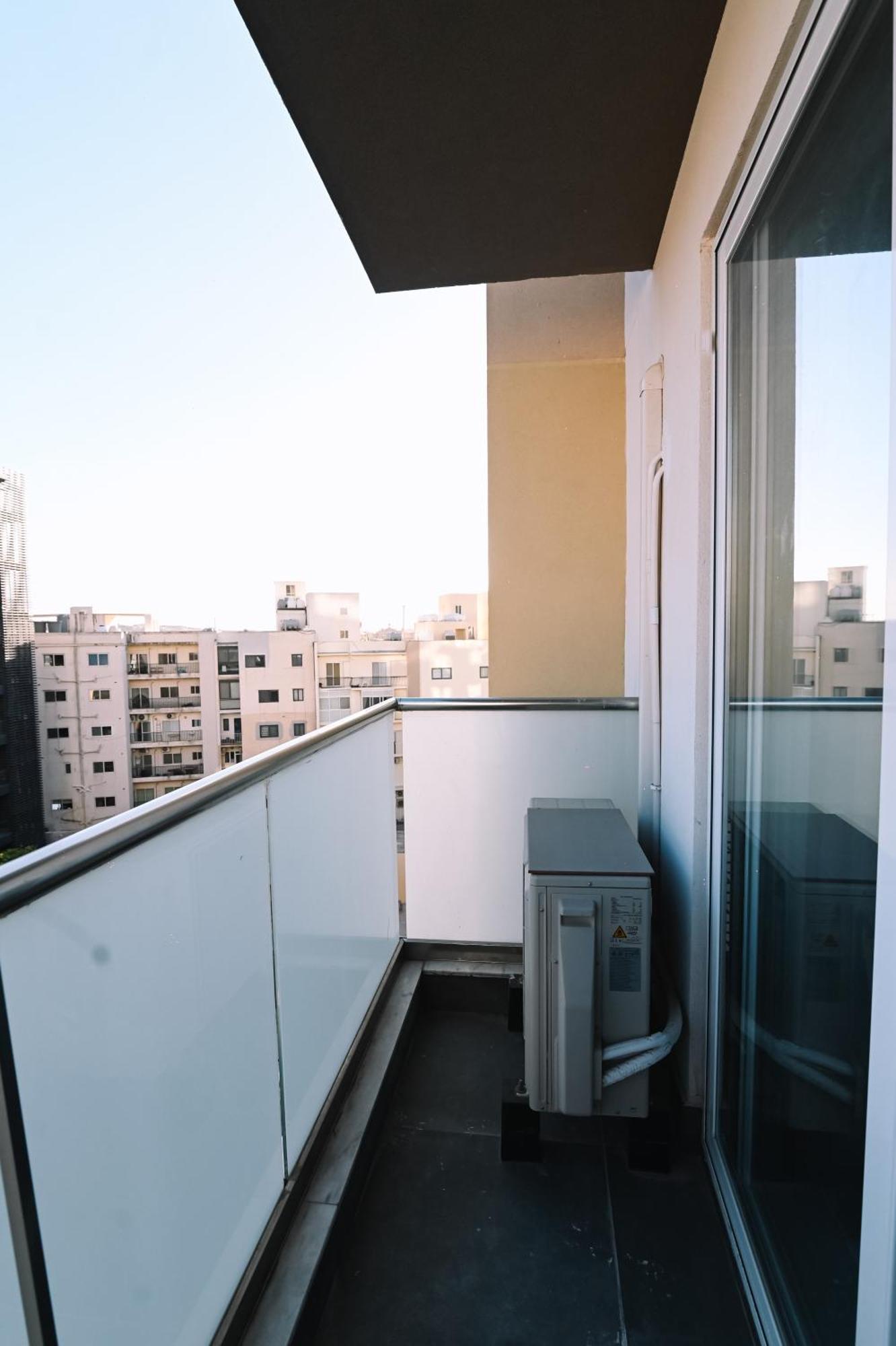 Bright 2 Bedroom Flat In Sliema! מראה חיצוני תמונה