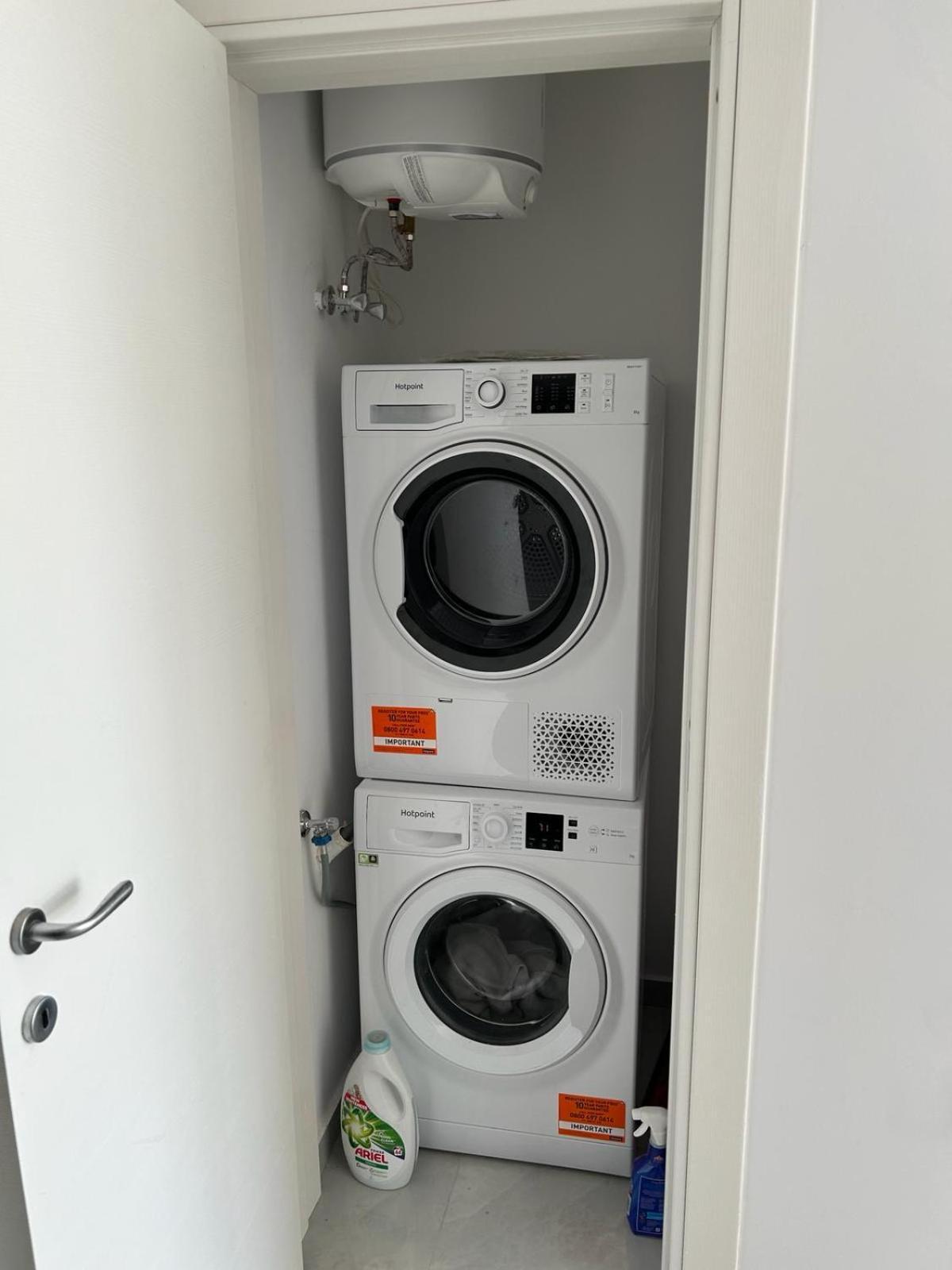 Bright 2 Bedroom Flat In Sliema! חדר תמונה